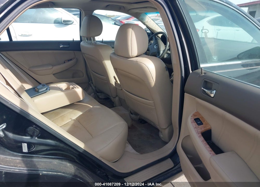 2004 HONDA ACCORD 3.0 EX VIN: 1HGCM66554A039546
