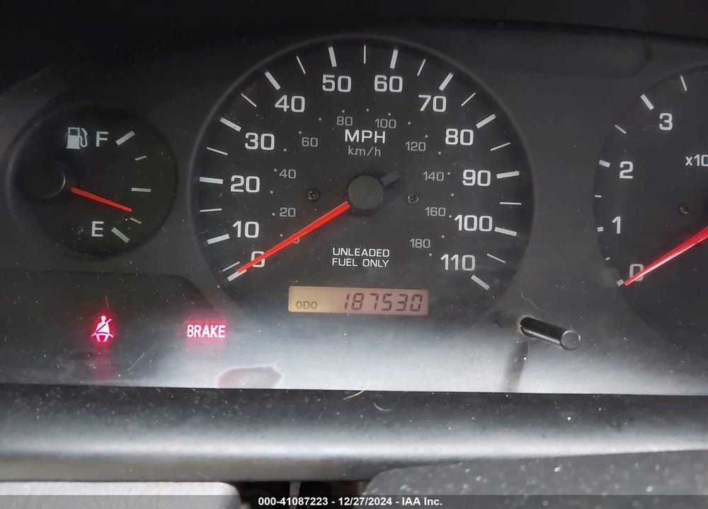 2000 NISSAN FRONTIER XE VIN: 1N6DD26S7YC387180