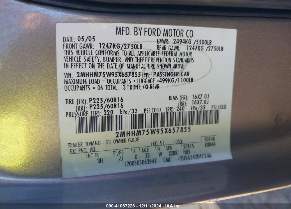2005 MERCURY GRAND MARQUIS LS/LSE VIN: 2MHHM75W95X657855