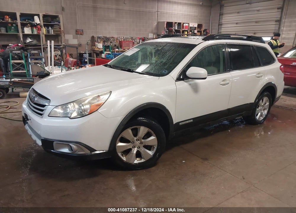 2010 SUBARU OUTBACK 3.6R LIMITED VIN: 4S4BRDKC7A2329762