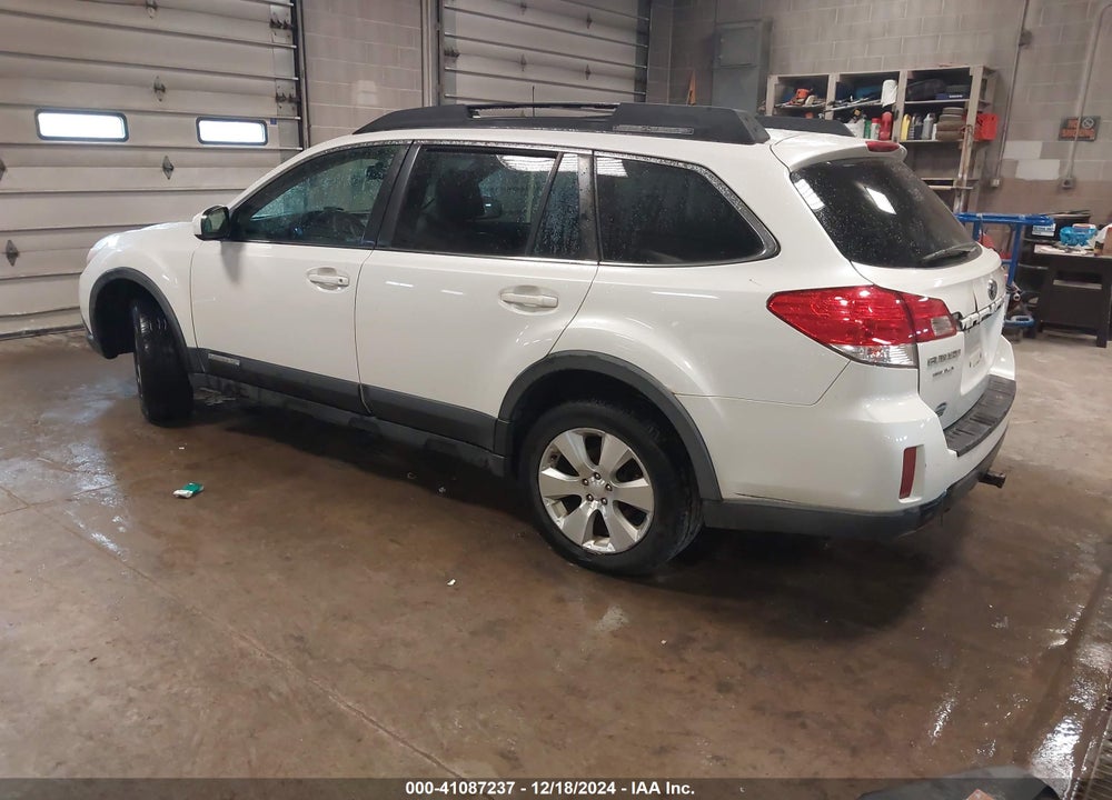 2010 SUBARU OUTBACK 3.6R LIMITED VIN: 4S4BRDKC7A2329762