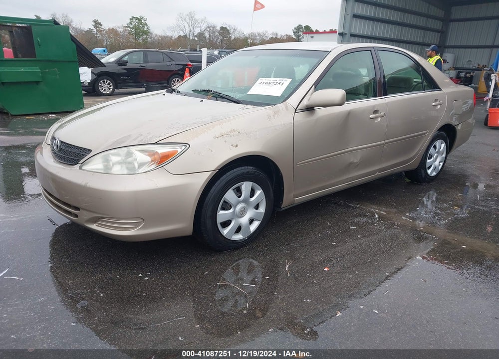 2002 TOYOTA CAMRY LE VIN: 4T1BE32K82U601674