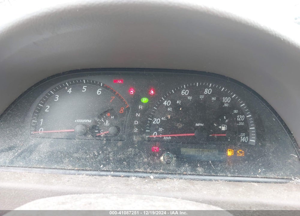 2002 TOYOTA CAMRY LE VIN: 4T1BE32K82U601674
