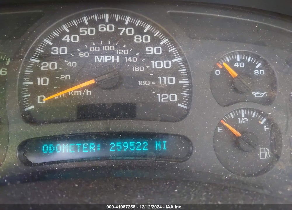 2003 CHEVROLET SUBURBAN 1500 LS VIN: 3GNEC16T93G111562