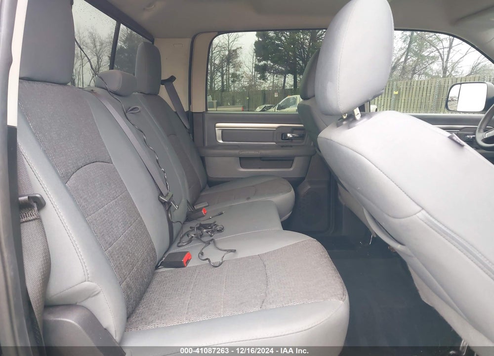 2016 RAM 2500 SLT VIN: 3C6TR5JT2GG166185