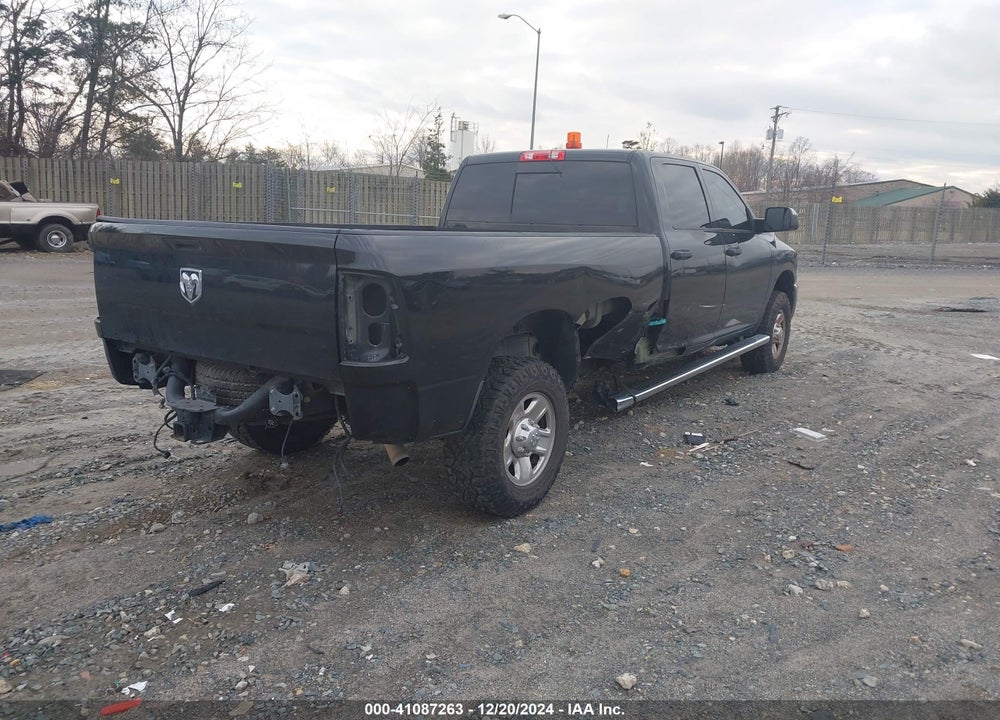 2016 RAM 2500 SLT VIN: 3C6TR5JT2GG166185