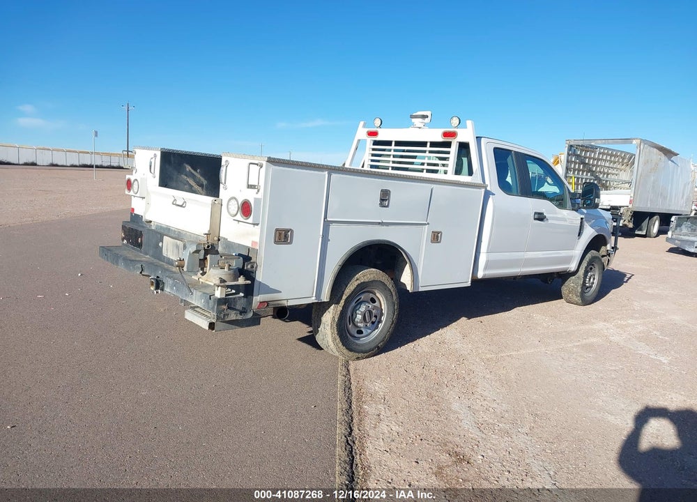 2018 FORD F-350 XL VIN: 1FD7X3B61JEC95591