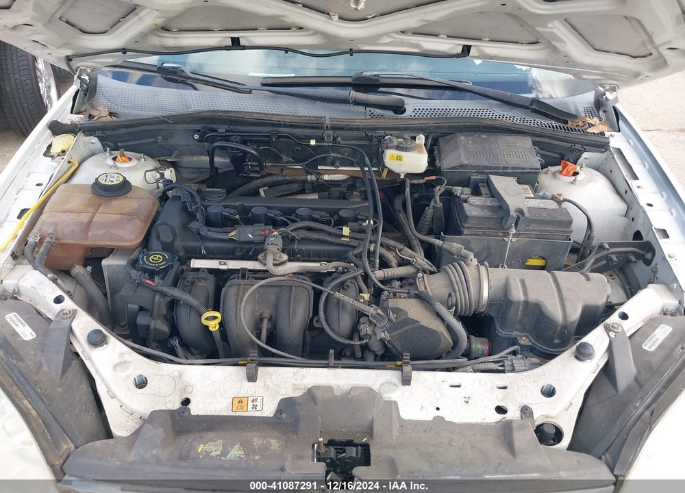 2007 FORD FOCUS VIN: 1FAFP34N07W280075