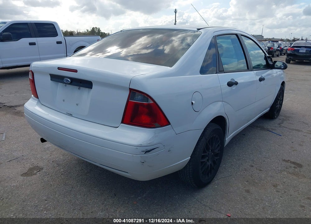 2007 FORD FOCUS VIN: 1FAFP34N07W280075
