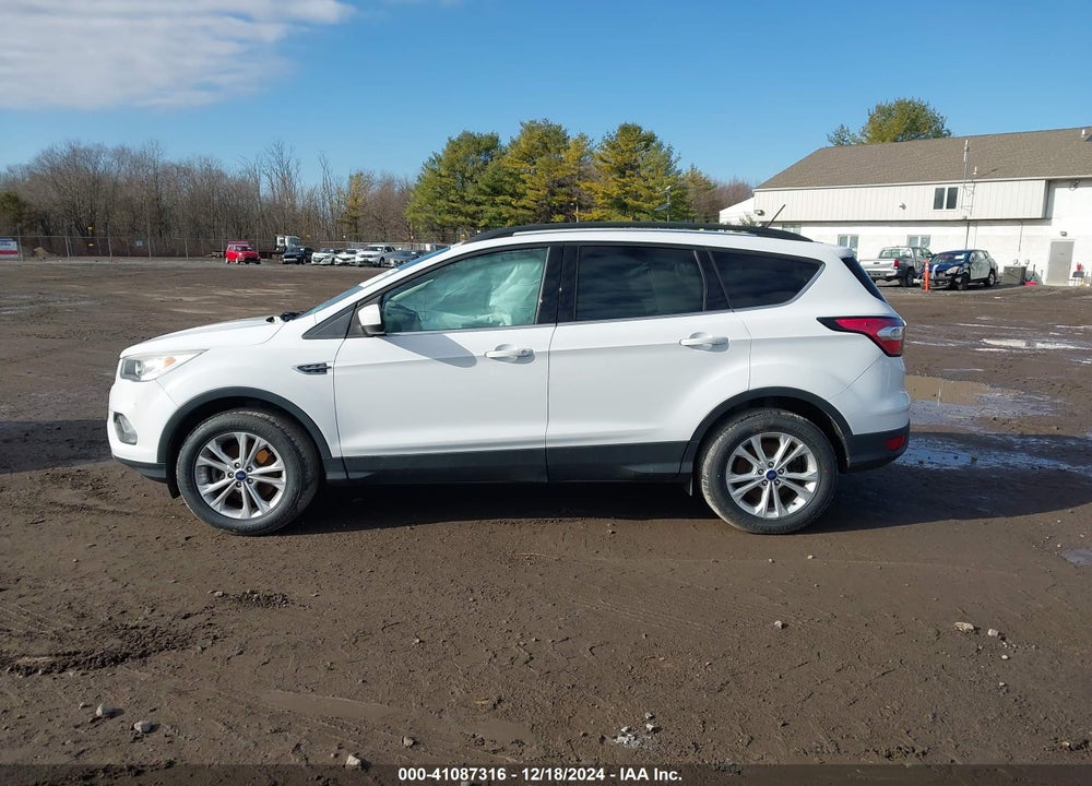 2018 FORD ESCAPE SEL VIN: 1FMCU9HD1JUA26822