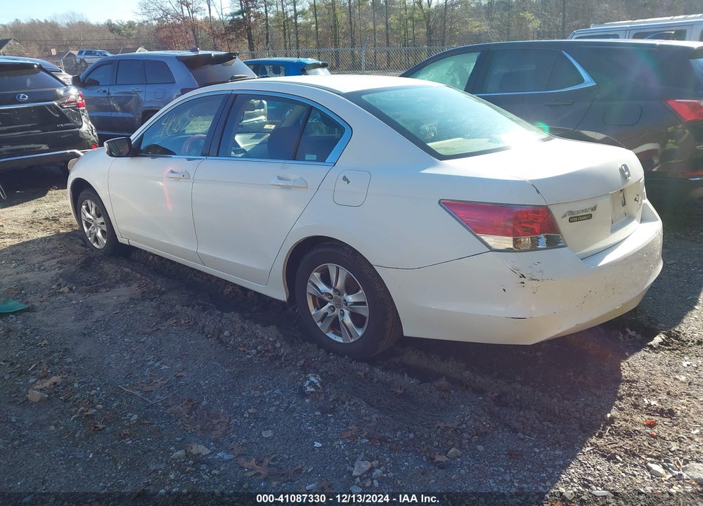 2010 HONDA ACCORD 2.4 LX-P VIN: 1HGCP2F43AA178237