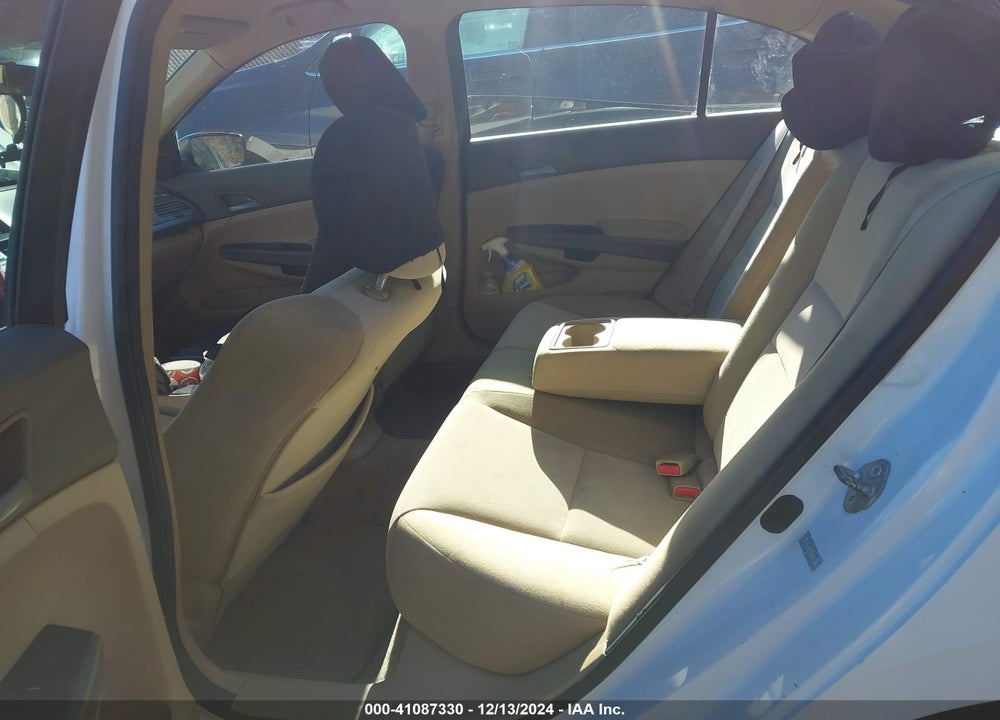 2010 HONDA ACCORD 2.4 LX-P VIN: 1HGCP2F43AA178237