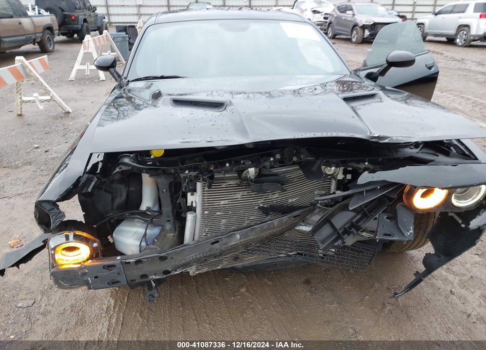 2019 DODGE CHALLENGER SXT VIN: 2C3CDZAG2KH751234