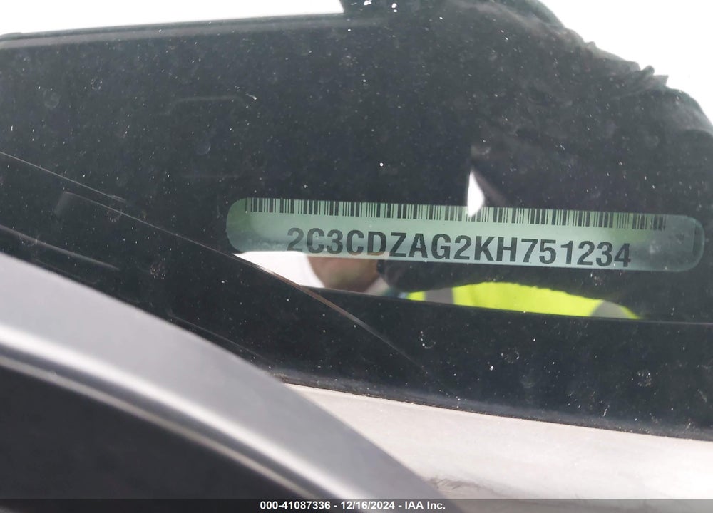 2019 DODGE CHALLENGER SXT VIN: 2C3CDZAG2KH751234
