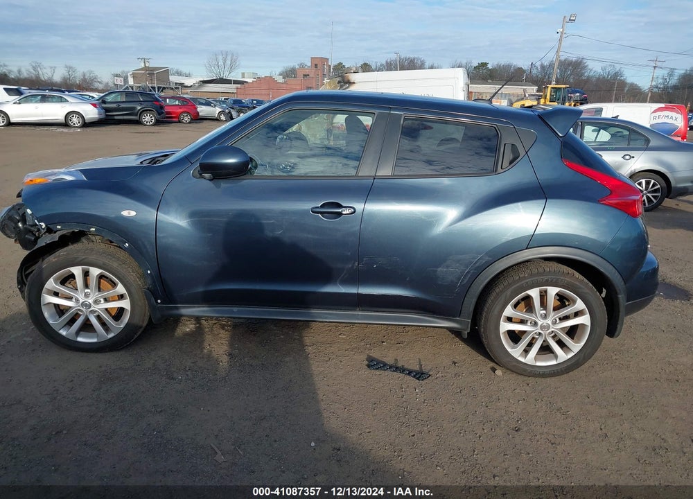 2014 NISSAN JUKE SV VIN: JN8AF5MV8ET363355