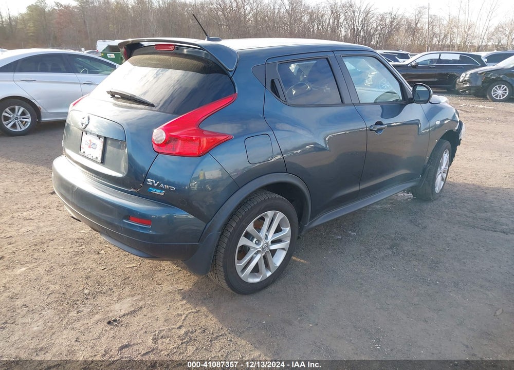 2014 NISSAN JUKE SV VIN: JN8AF5MV8ET363355