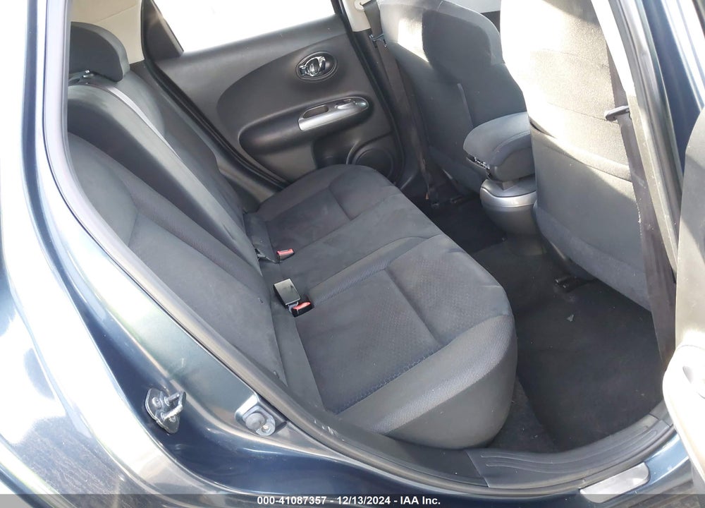 2014 NISSAN JUKE SV VIN: JN8AF5MV8ET363355