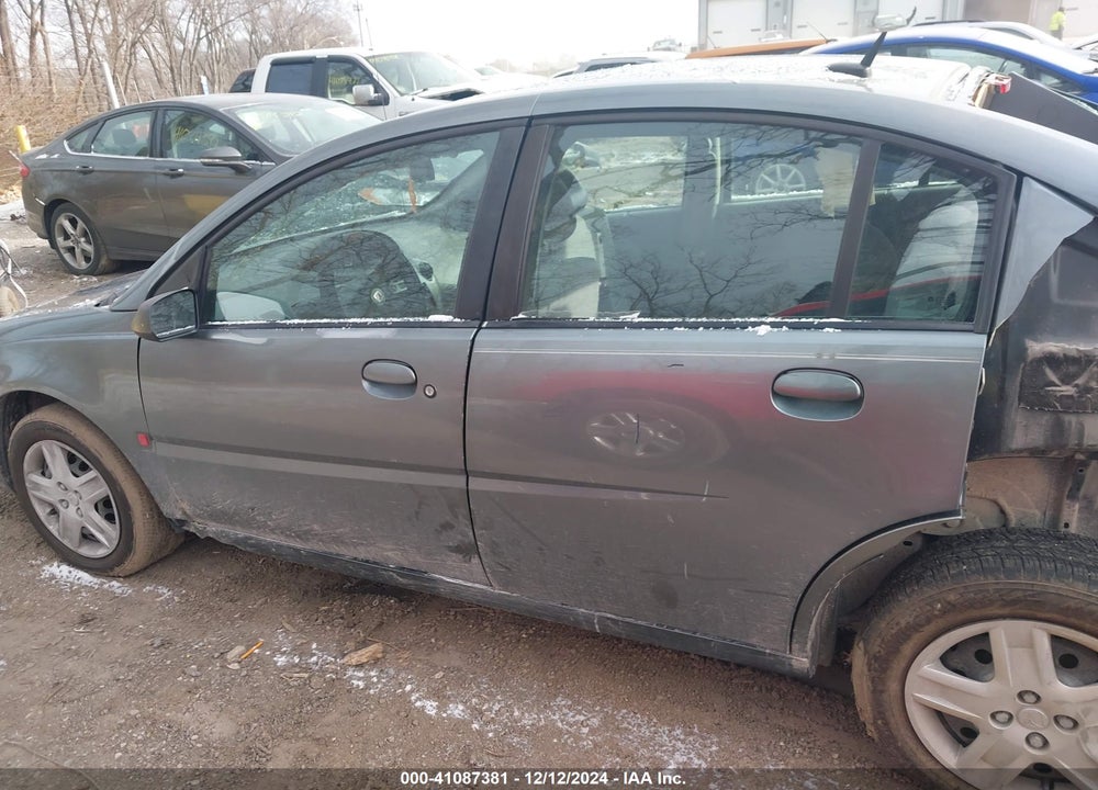 2007 SATURN ION VIN: 1G8AJ55F27Z204147