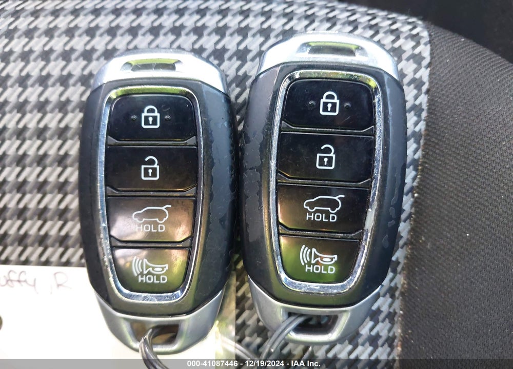 2021 HYUNDAI KONA SEL PLUS VIN: KM8K6CAA7MU602128