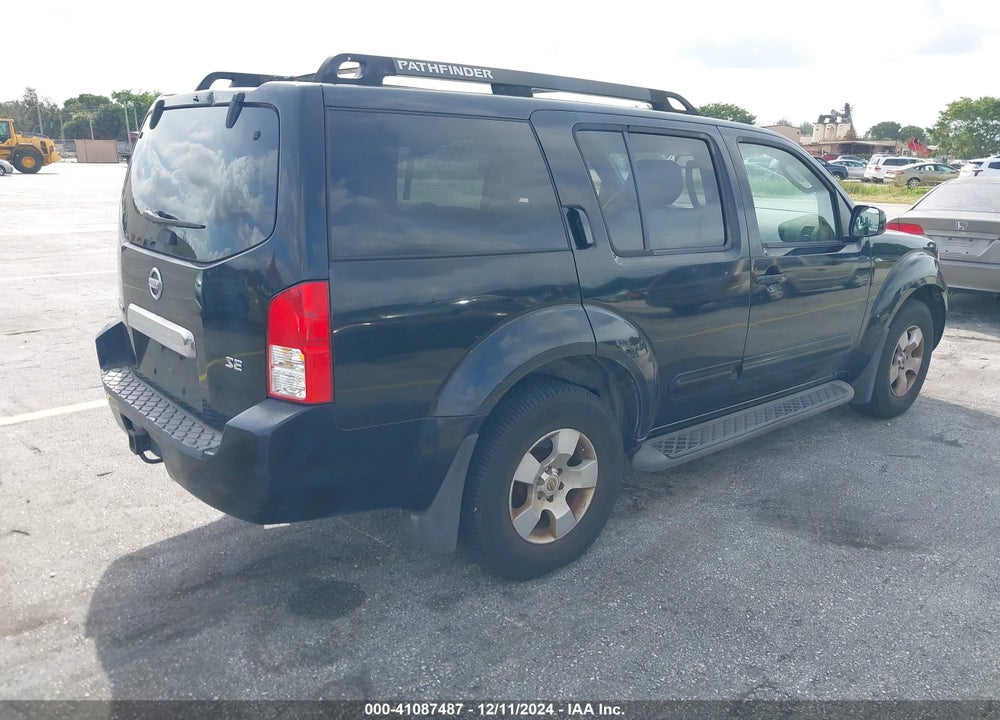 2007 NISSAN PATHFINDER SE VIN: 5N1AR18U27C609800