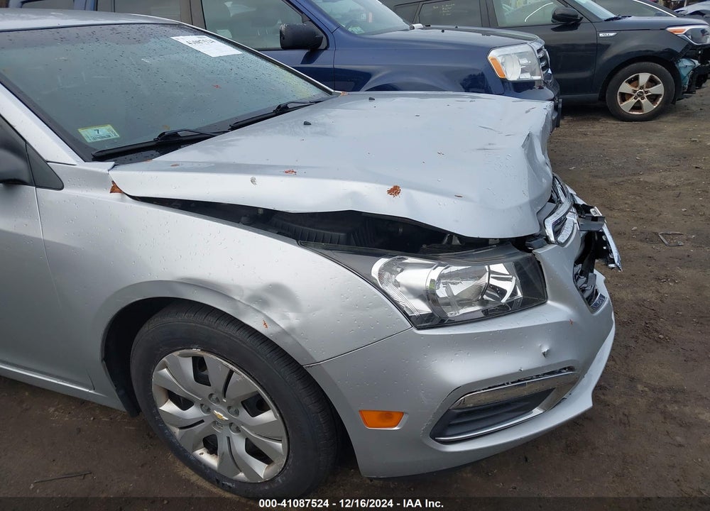 2015 CHEVROLET CRUZE LS AUTO VIN: 1G1PA5SG1F7121843