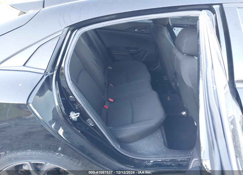 2019 HONDA CIVIC VIN: SHHFK7H44KU203223