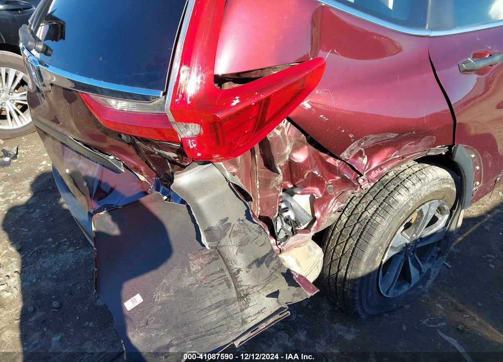 2018 HONDA CR-V LX VIN: 2HKRW5H35JH423369