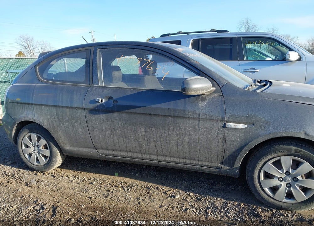 2010 HYUNDAI ACCENT GS VIN: KMHCM3AC1AU178503