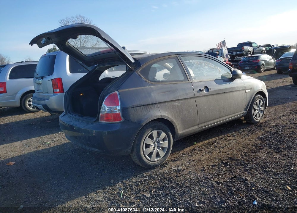 2010 HYUNDAI ACCENT GS VIN: KMHCM3AC1AU178503