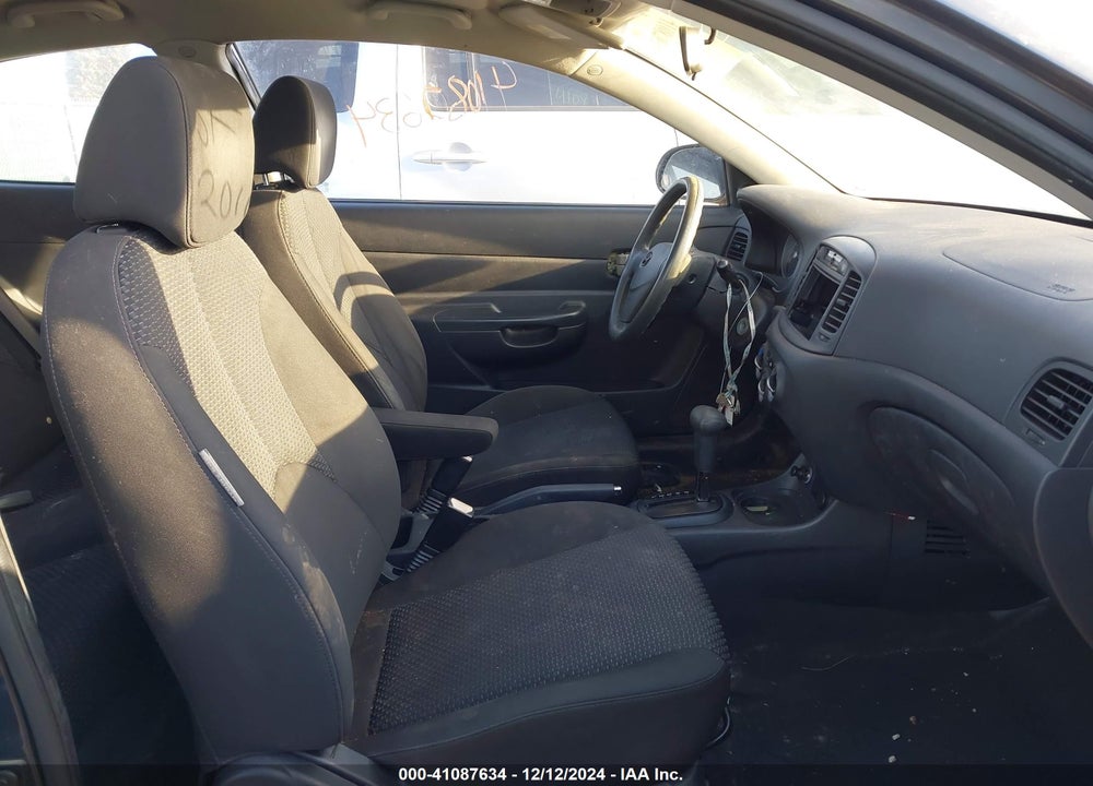 2010 HYUNDAI ACCENT GS VIN: KMHCM3AC1AU178503