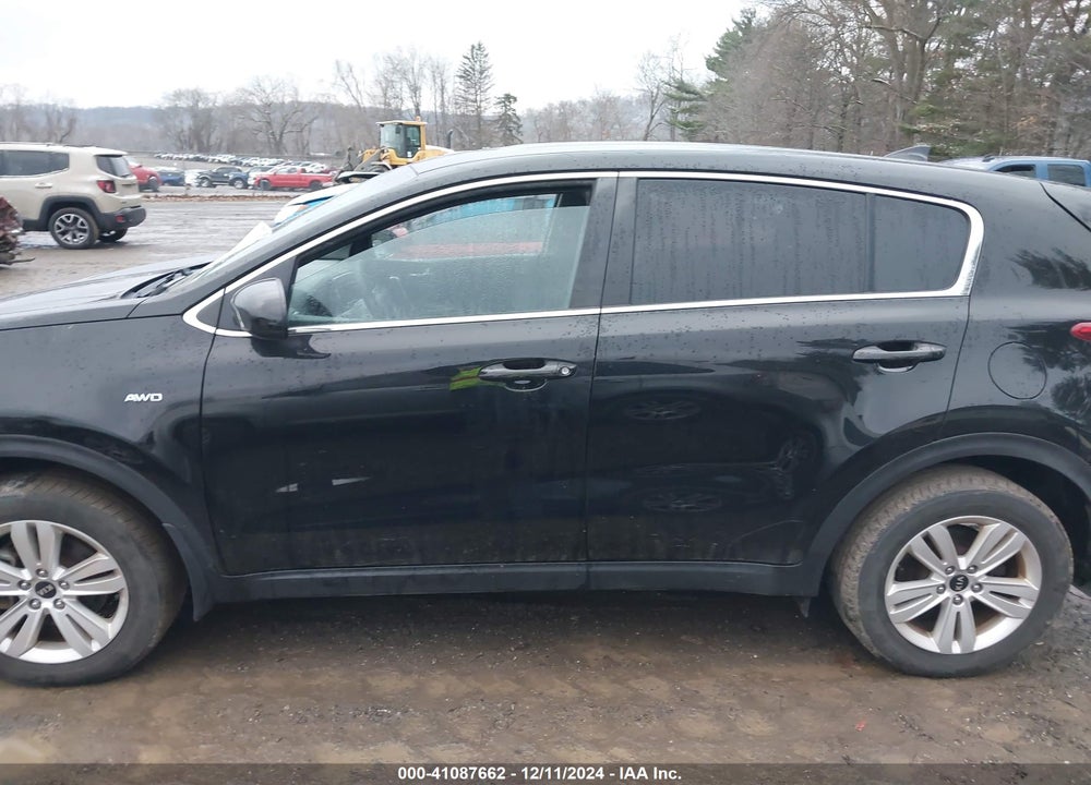 2019 KIA SPORTAGE LX VIN: KNDPMCAC2K7611140