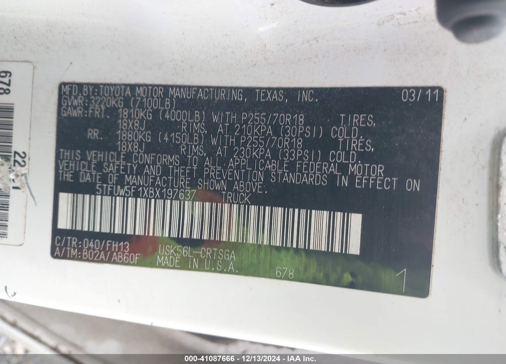 2011 TOYOTA TUNDRA GRADE 5.7L V8 VIN: 5TFUW5F1XBX197637