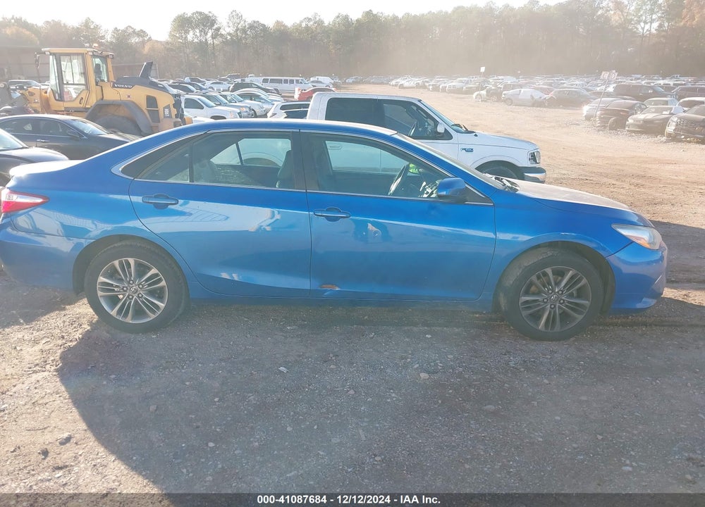 2017 TOYOTA CAMRY SE VIN: 4T1BF1FK3HU710452