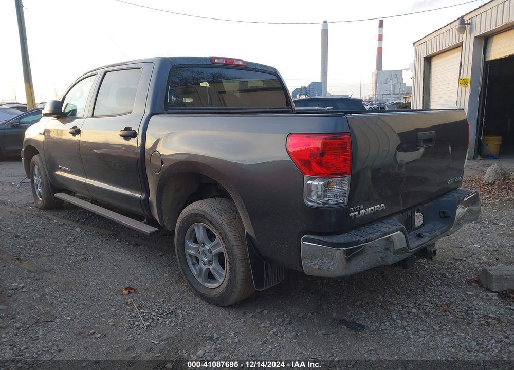 2012 TOYOTA TUNDRA GRADE 5.7L V8 VIN: 5TFDW5F11CX250999