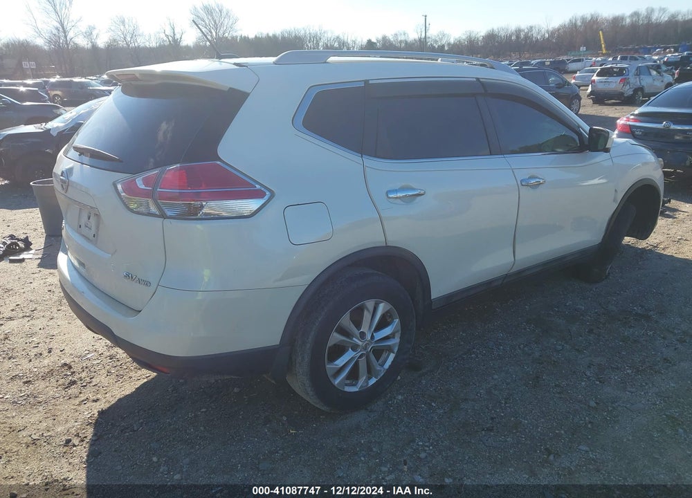 2015 NISSAN ROGUE SV VIN: 5N1AT2MV9FC909032