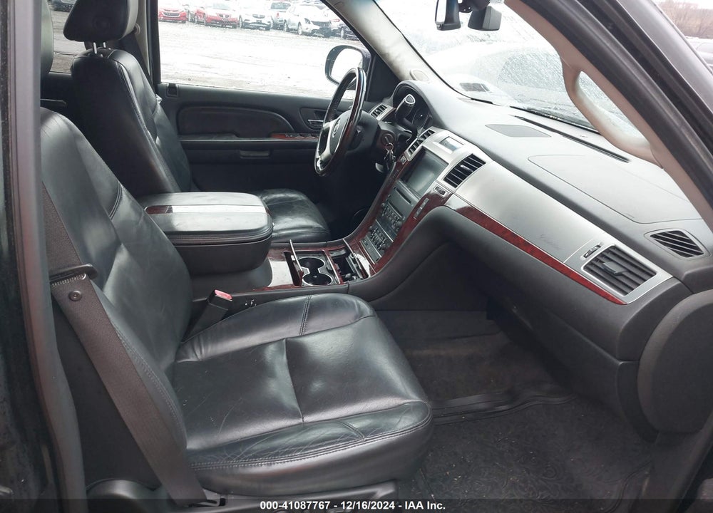 2007 CADILLAC ESCALADE STANDARD VIN: 1GYFK63887R239594