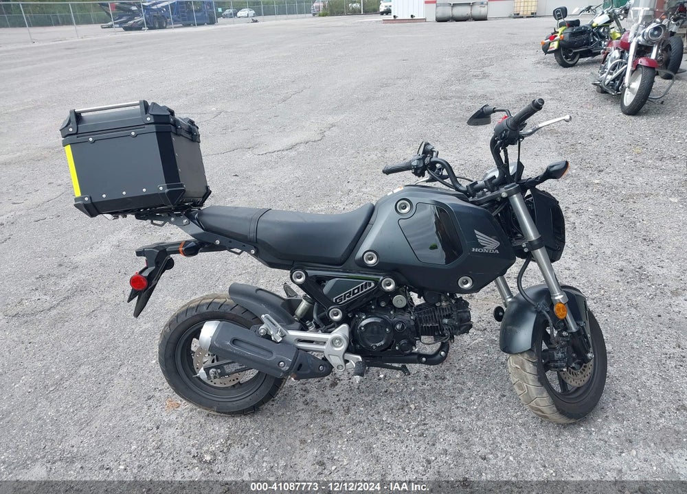 2023 HONDA GROM 125 VIN: MLHJC9210P5105606