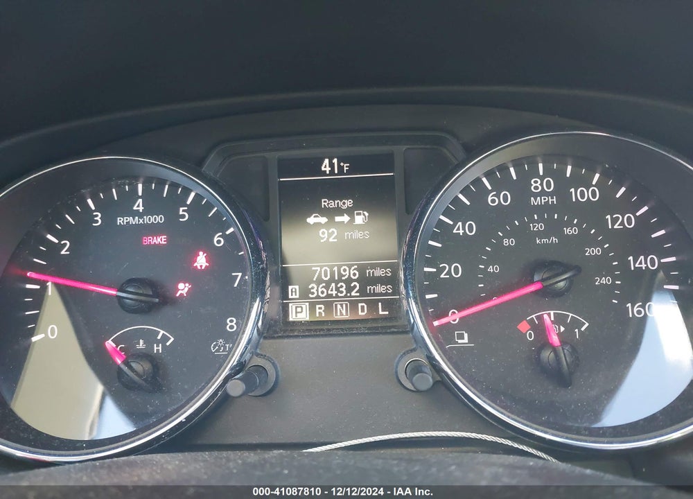 2014 NISSAN ROGUE SELECT S VIN: JN8AS5MV6EW707095