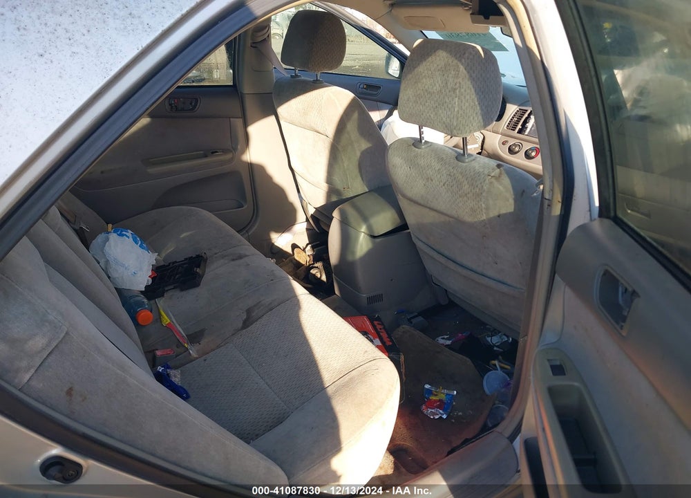 2002 TOYOTA CAMRY LE VIN: 4T1BE32K42U607732