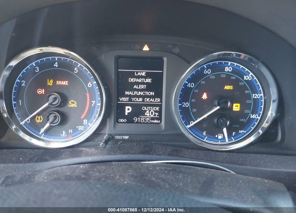2018 TOYOTA COROLLA VIN: 5YFBURHE6JP848019