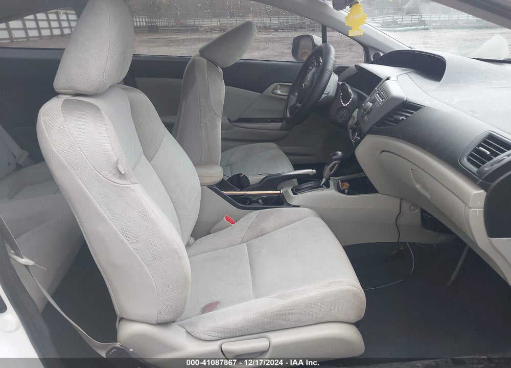 2012 HONDA CIVIC LX VIN: 2HGFG3B58CH557952