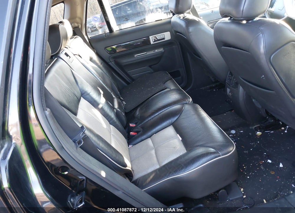 2008 LINCOLN MKX VIN: 2LMDU88C08BJ33242