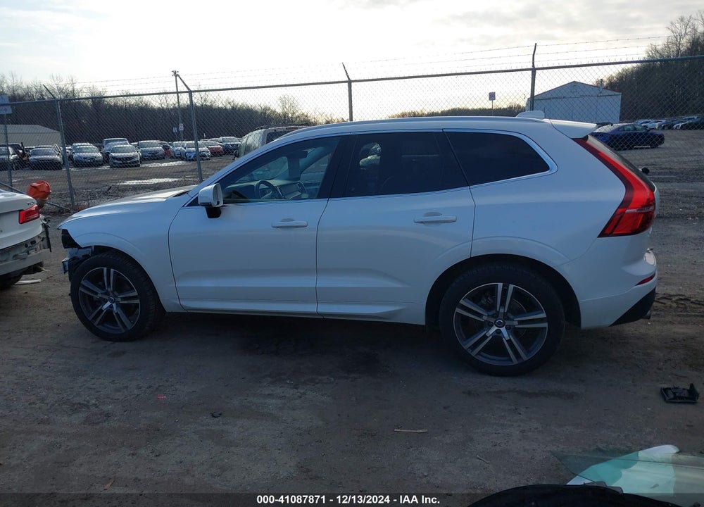 2021 VOLVO XC60 T5 MOMENTUM VIN: YV4102DK3M1700720