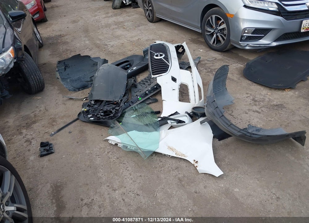 2021 VOLVO XC60 T5 MOMENTUM VIN: YV4102DK3M1700720