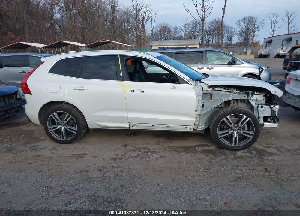2021 VOLVO XC60 T5 MOMENTUM VIN: YV4102DK3M1700720