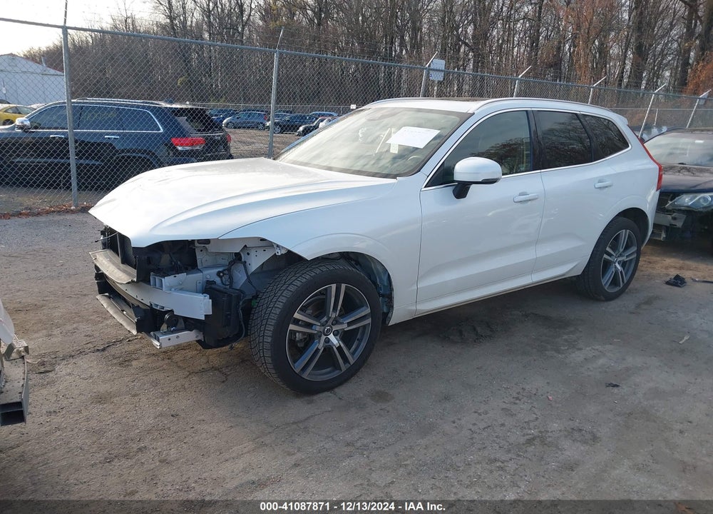 2021 VOLVO XC60 T5 MOMENTUM VIN: YV4102DK3M1700720