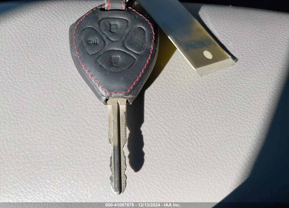 2009 TOYOTA COROLLA LE VIN: JTDBL40E09J028696