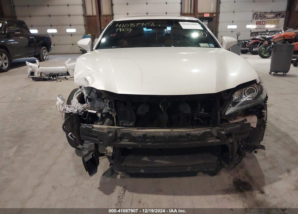 2013 LEXUS GS VIN: JTHCE1BL3D5009116