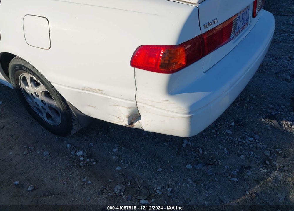 2000 TOYOTA CAMRY LE VIN: 4T1BG22KXYU932270