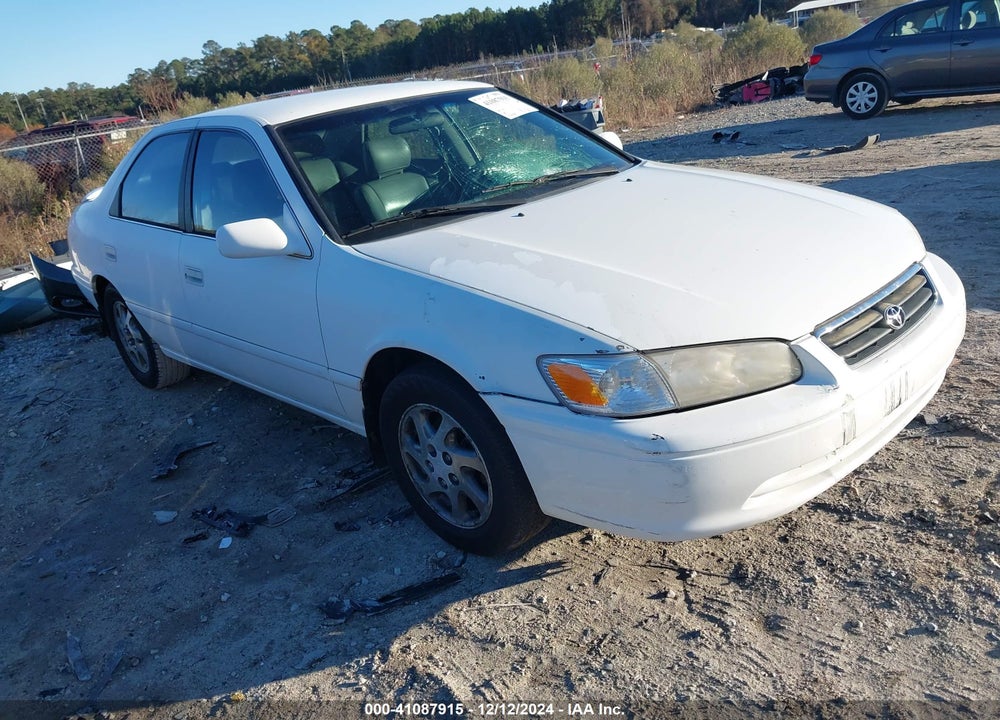 2000 TOYOTA CAMRY LE VIN: 4T1BG22KXYU932270